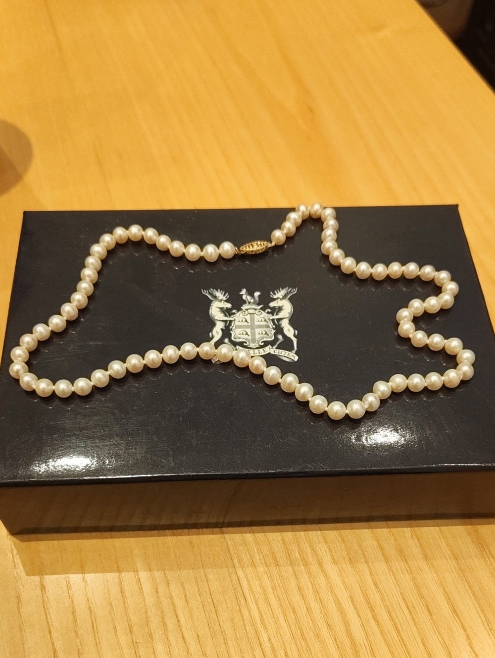 Classic Freshwater Pearl Necklace with Gold Clasp
